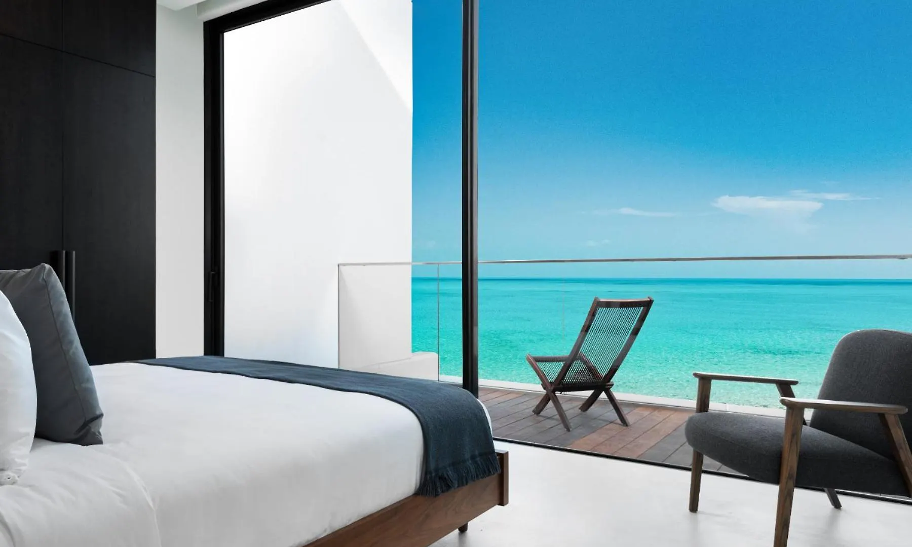 Uxue Villa Long Bay